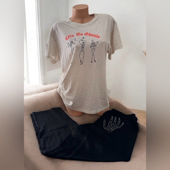 PINK Victoria’s Secret Skeleton Bling Halloween Pajama Pants Sleepwear 4pc M - Picture 4 of 13